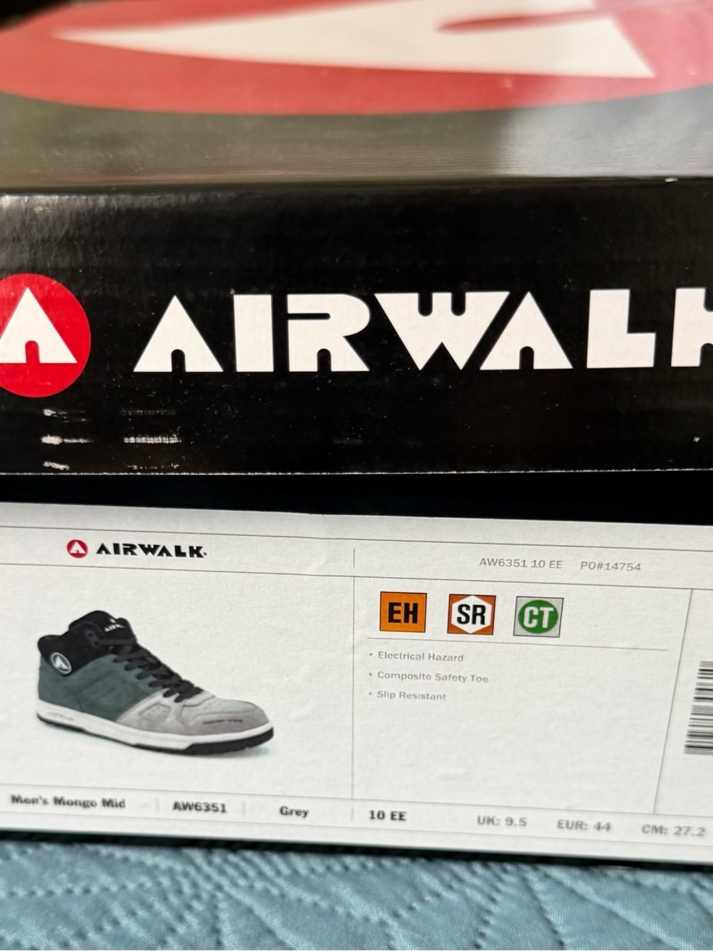 Brand New Airwalk Grey and Black Men's Mid-Top Safety Sneaker